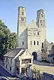 Massif de façade, église abbatiale Notre-Dame de Jumièges : cliquez pour voir l'image agrandie